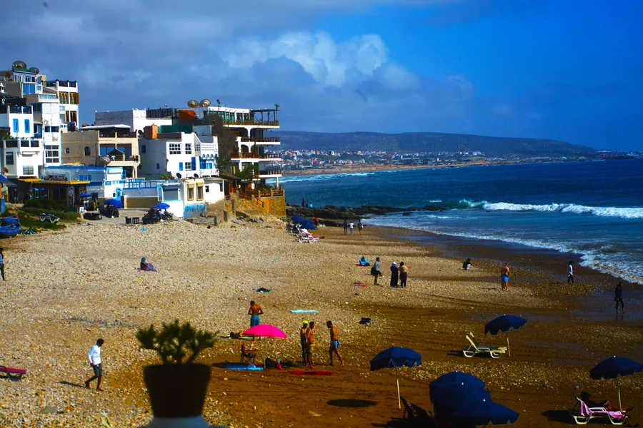 Location voiture Agadir : le village et la plage de Taghazout