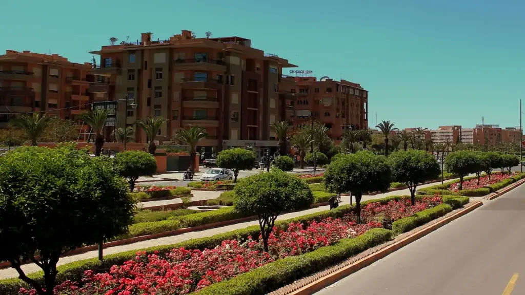 Avenue Mohammed V à Guéliz, grand axe pour conduire à Marrakech